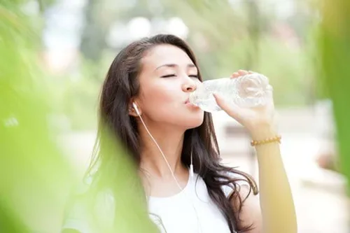 Muốn bảo vệ da khỏi ô nhiễm không khí, chị em đừng quên làm những điều này (Phần 2)