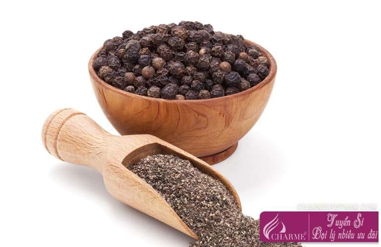 Tiêu đen và tiêu hồng